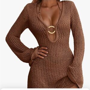 Swim cover up. Still has tags on it. Didn’t fit how I wanted it to.